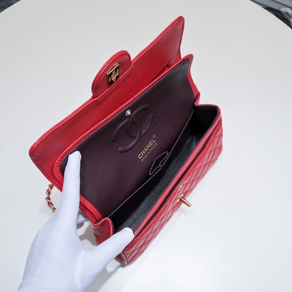 シャネルバッグ着用イメージ